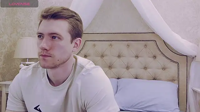 Snapshot of EthanPinkman chatting on 03/12/25, 03:46 EthanPinkman online show from 03/12/25, 03:46