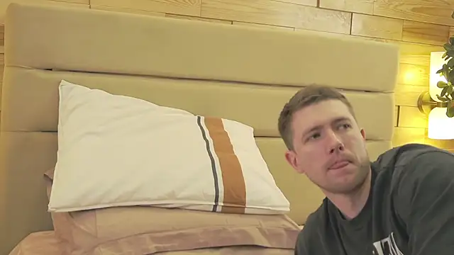 EthanPinkman online show from 02/02/26, 04:33