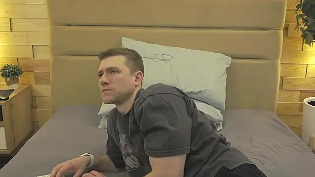 EthanPinkman online show from 03/23/26, 04:16