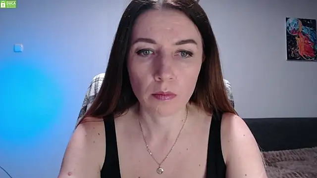 Snapshot of Sweet___Amelia chatting on 05/13/26, 03:42 Sweet Amelia online show from 05/13/26, 03:42