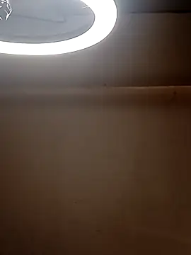 Snapshot of AmazonianMistress chatting on 11/07/25, 03:23 AmazonianMistress online show from 11/07/25, 03:23