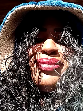 Snapshot of AmazonianMistress chatting on 12/14/25, 06:45 AmazonianMistress online show from 12/14/25, 06:45