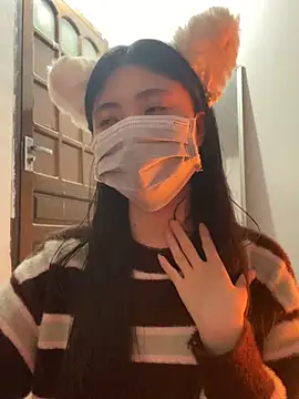 Snapshot of -hanime- chatting on 12/06/24, 02:13 -hanime- online show from 12/06/24, 02:13