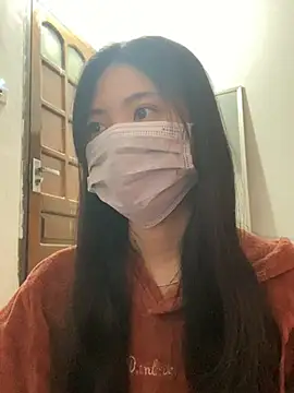 Snapshot of -hanime- chatting on 12/10/24, 04:17 -hanime- online show from 12/10/24, 04:17