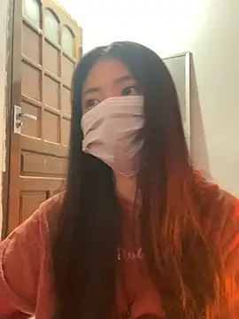 Snapshot of -hanime- chatting on 12/10/24, 08:38 -hanime- online show from 12/10/24, 08:38