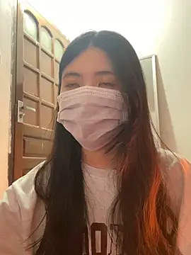 Snapshot of -hanime- chatting on 12/20/24, 01:33 -hanime- online show from 12/20/24, 01:33