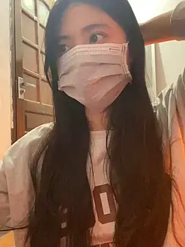 Snapshot of -hanime- chatting on 12/21/24, 03:20 -hanime- online show from 12/21/24, 03:20