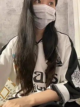 Snapshot of -hanime- chatting on 12/25/24, 05:58 -hanime- online show from 12/25/24, 05:58