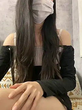 Snapshot of -hanime- chatting on 12/27/24, 10:12 -hanime- online show from 12/27/24, 10:12