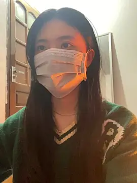 Snapshot of -hanime- chatting on 01/15/25, 05:26 -hanime- online show from 01/15/25, 05:26