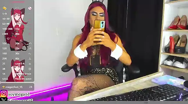 Megan Hot15 online show from 03/19/25, 09:06