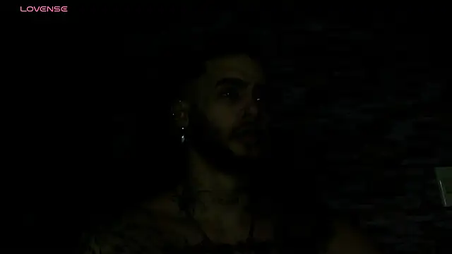 Snapshot of Seth_Owner chatting on 12/15/24, 06:59 Seth Owner online show from 12/15/24, 06:59