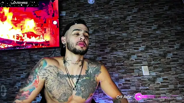 Snapshot of Seth_Owner chatting on 12/19/24, 02:46 Seth Owner online show from 12/19/24, 02:46