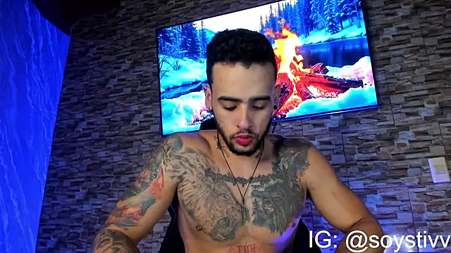 Snapshot of Seth_Owner chatting on 02/21/25, 01:55 Seth Owner online show from 02/21/25, 01:55