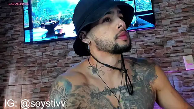 Snapshot of Seth_Owner chatting on 03/01/25, 01:51 Seth Owner online show from 03/01/25, 01:51