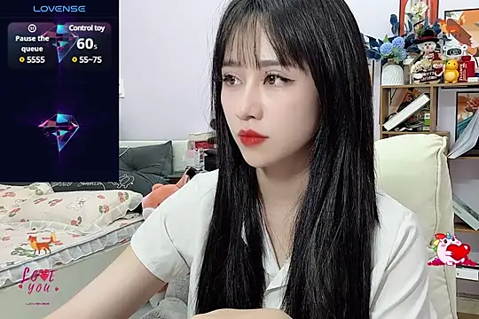  LLisa  online show from 12/29/24, 06:49