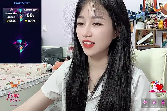  LLisa  online show from 12/29/24, 09:52