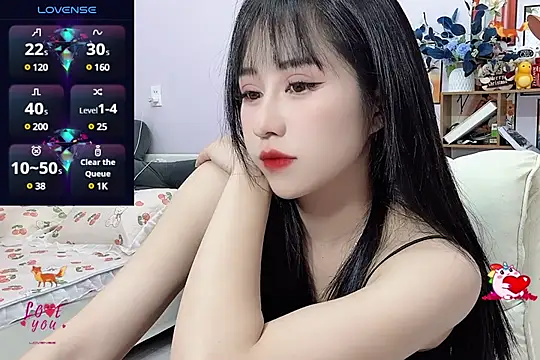  LLisa  online show from 12/31/24, 07:40