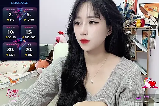  LLisa  online show from 01/08/25, 06:52