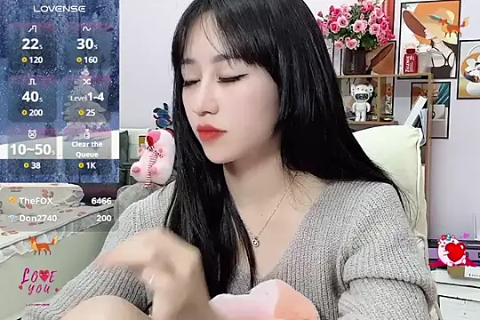  LLisa  online show from 02/09/25, 11:46