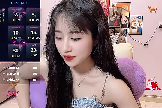  LLisa  online show from 03/09/25, 11:56