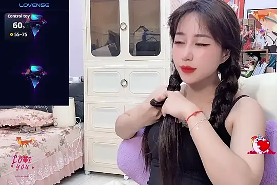  LLisa  online show from 09/13/25, 02:55