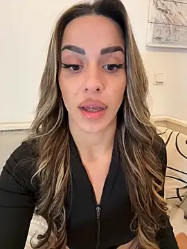 Alisa-Marie online show from 12/05/25, 12:03