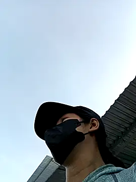 Snapshot of 2HotAsain4u chatting on 11/23/25, 11:59 2HotAsain4u online show from 11/23/25, 11:59