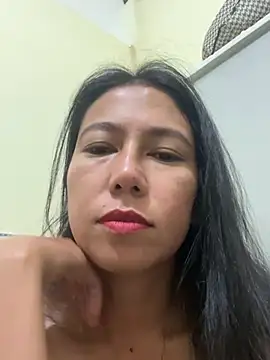 Snapshot of 2HotAsain4u chatting on 01/31/26, 11:58 2HotAsain4u online show from 01/31/26, 11:58