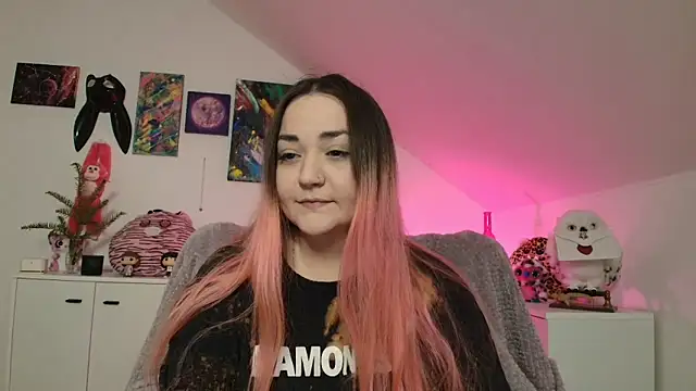 PinkHurricaneOfficial online show from 04/10/26, 02:33