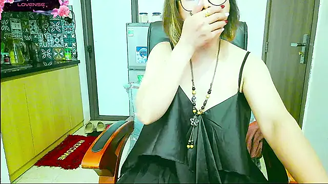 Miu-Le online show from 10/01/25, 09:48