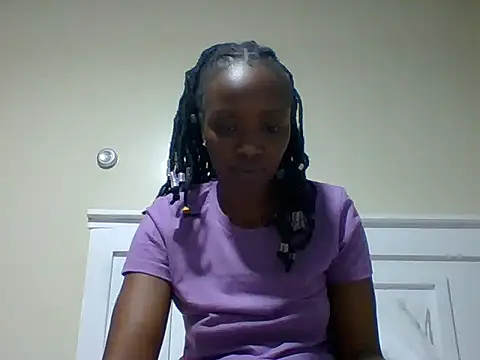 Snapshot of sexy_darleen23 chatting on 02/17/25, 05:32 sexy darleen23 online show from 02/17/25, 05:32