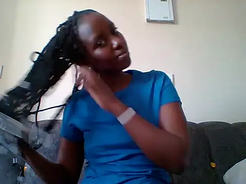 Snapshot of sexy_darleen23 chatting on 02/23/25, 12:59 sexy darleen23 online show from 02/23/25, 12:59