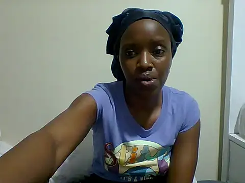 Snapshot of sexy_darleen23 chatting on 03/21/25, 05:12 sexy darleen23 online show from 03/21/25, 05:12