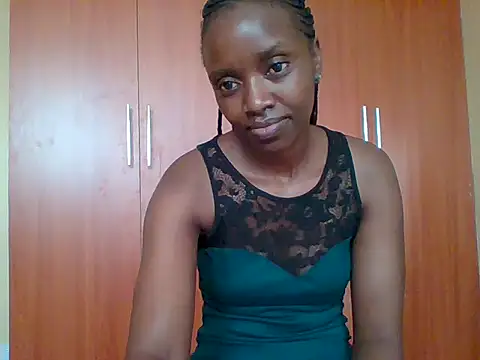 Snapshot of sexy_darleen23 chatting on 09/18/25, 08:27 sexy darleen23 online show from 09/18/25, 08:27