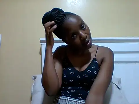 Snapshot of sexy_darleen23 chatting on 09/19/25, 03:13 sexy darleen23 online show from 09/19/25, 03:13