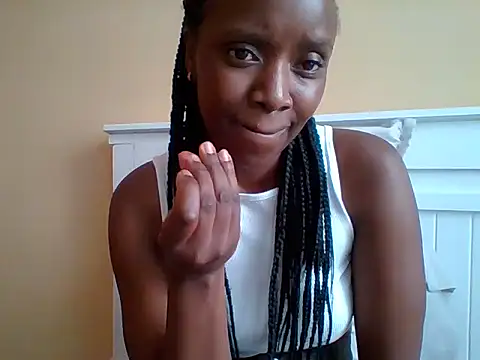 Snapshot of sexy_darleen23 chatting on 09/20/25, 09:32 sexy darleen23 online show from 09/20/25, 09:32