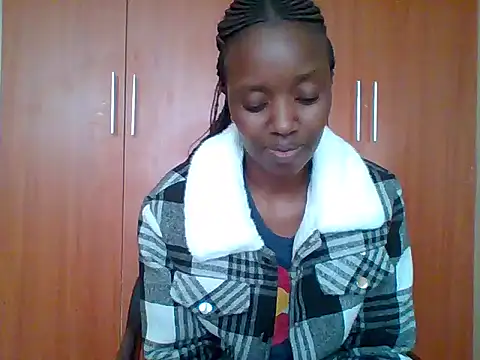 Snapshot of sexy_darleen23 chatting on 10/29/25, 12:07 sexy darleen23 online show from 10/29/25, 12:07