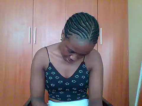 Snapshot of sexy_darleen23 chatting on 11/28/25, 08:39 sexy darleen23 online show from 11/28/25, 08:39