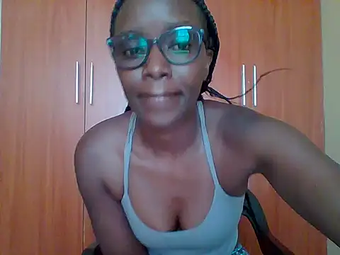 Snapshot of sexy_darleen23 chatting on 02/19/26, 12:12 sexy darleen23 online show from 02/19/26, 12:12