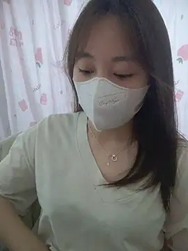 Kajisu 26 online show from 04/12/26, 12:15