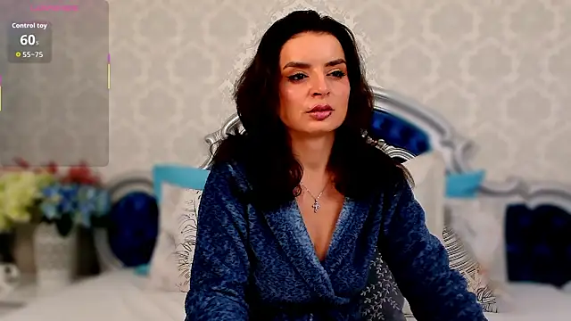 Snapshot of LilithDaughter chatting on 11/19/25, 06:02 LilithDaughter online show from 11/19/25, 06:02