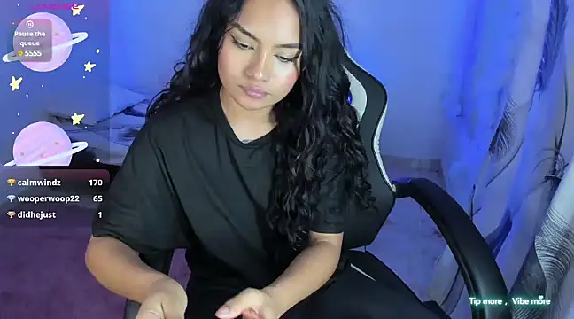 Snapshot of Riana_Kean chatting on 03/16/25, 06:42 Riana Kean online show from 03/16/25, 06:42