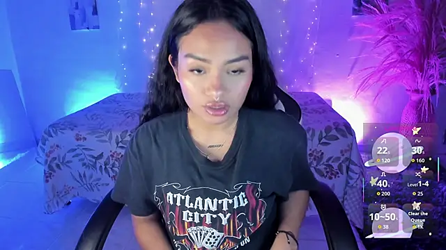 Snapshot of Riana_Kean chatting on 12/05/25, 08:27 Riana Kean online show from 12/05/25, 08:27