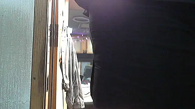 Snapshot of jessicalove99 chatting on 11/20/25, 10:15 jessicalove99 online show from 11/20/25, 10:15