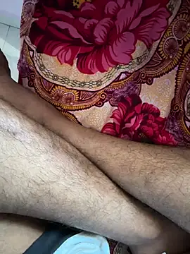 Snapshot of Cum_on_your_tityyy chatting on 12/20/24, 07:44 Cum on your tityyy online show from 12/20/24, 07:44