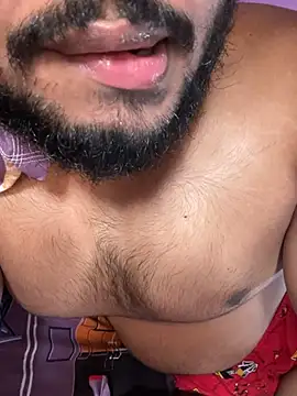 Snapshot of Cum_on_your_tityyy chatting on 02/25/25, 10:15 Cum on your tityyy online show from 02/25/25, 10:15