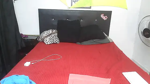 Shanttal0272 online show from 03/10/26, 11:43