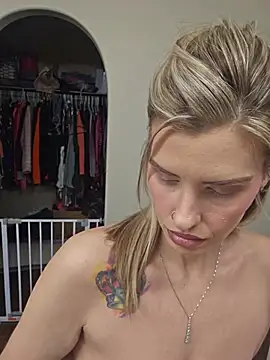 ellieconradxo online show from 05/14/26, 03:08
