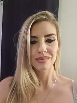 ellieconradxo online show from 06/17/26, 03:09